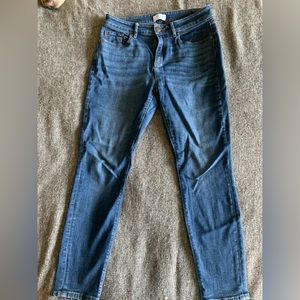 Straight curvy blue jeans from Loft. Used